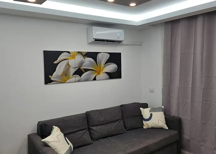 アパート Flora Poolside View Park サンミゲル・デ・アボナ