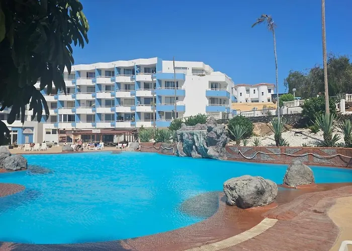 Flora Poolside View Park 아파트 산미겔데아보나